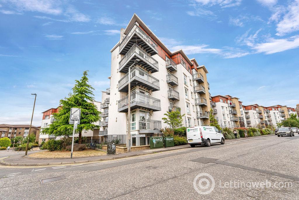 Flat Brunswick Road in City of Edinburgh