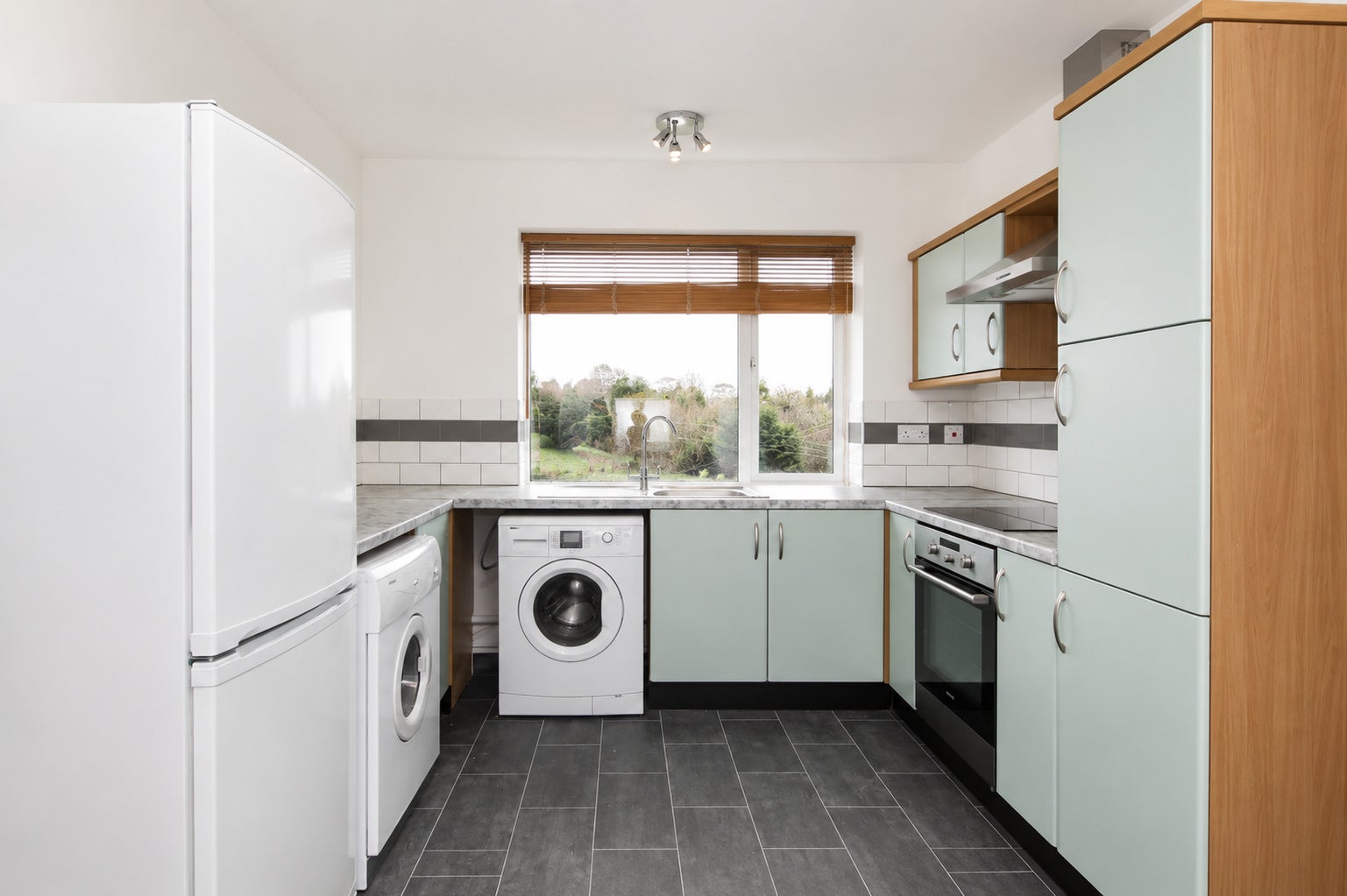 Room Mount Road in Bromsgrove