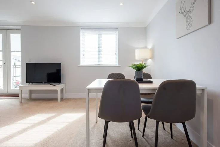 Flat Tufnell Way in Colchester