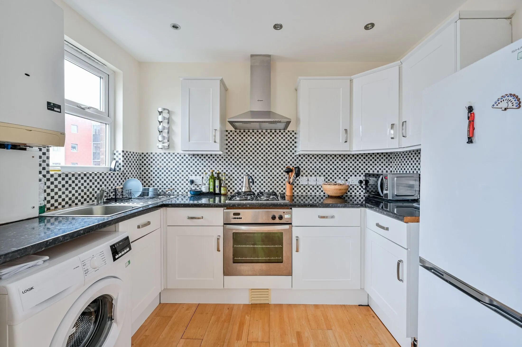 Flat Woolwich Road in Greater London