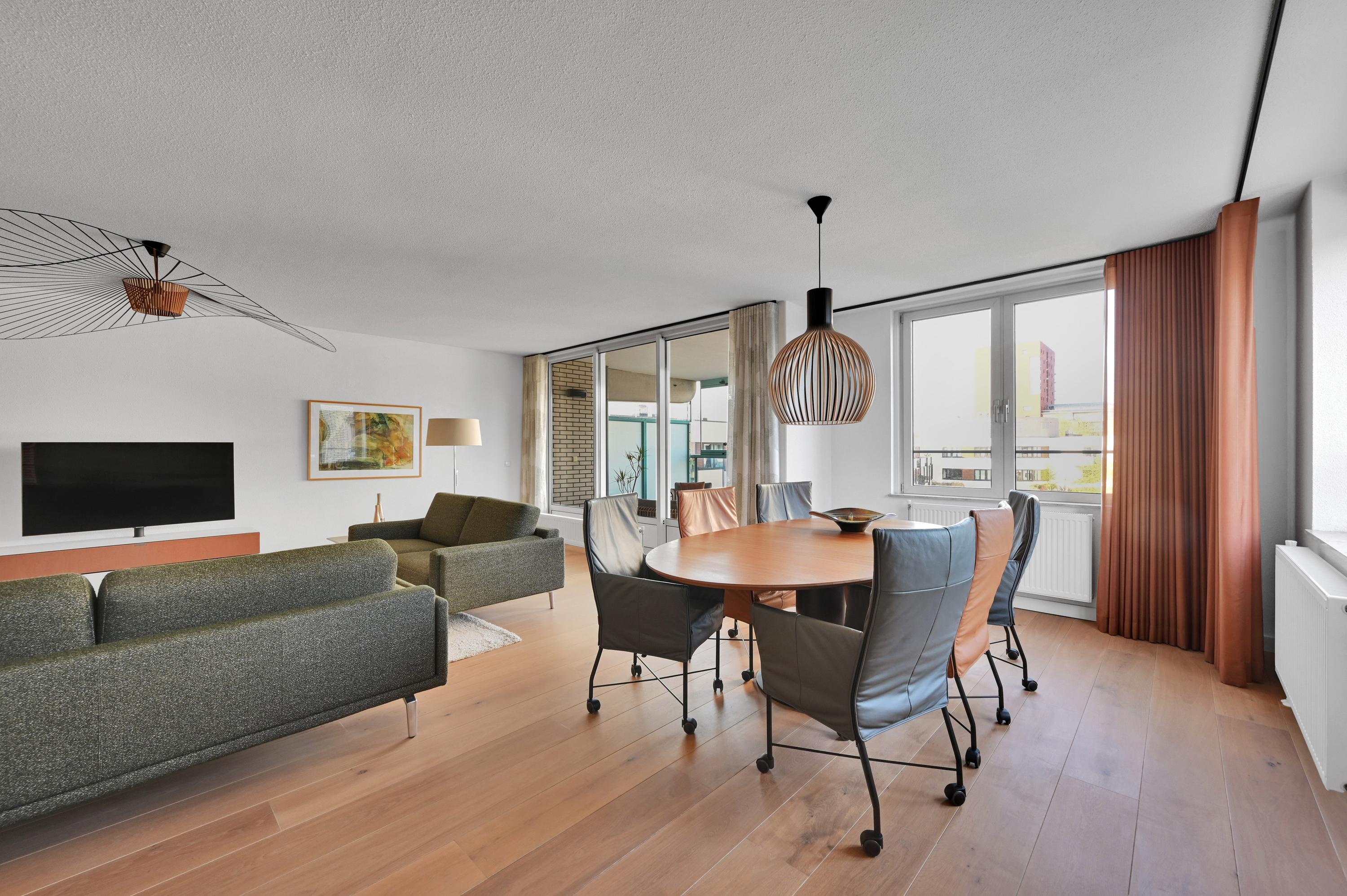 Appartement te koop: Spinozalaan 1C-II, Voorburg