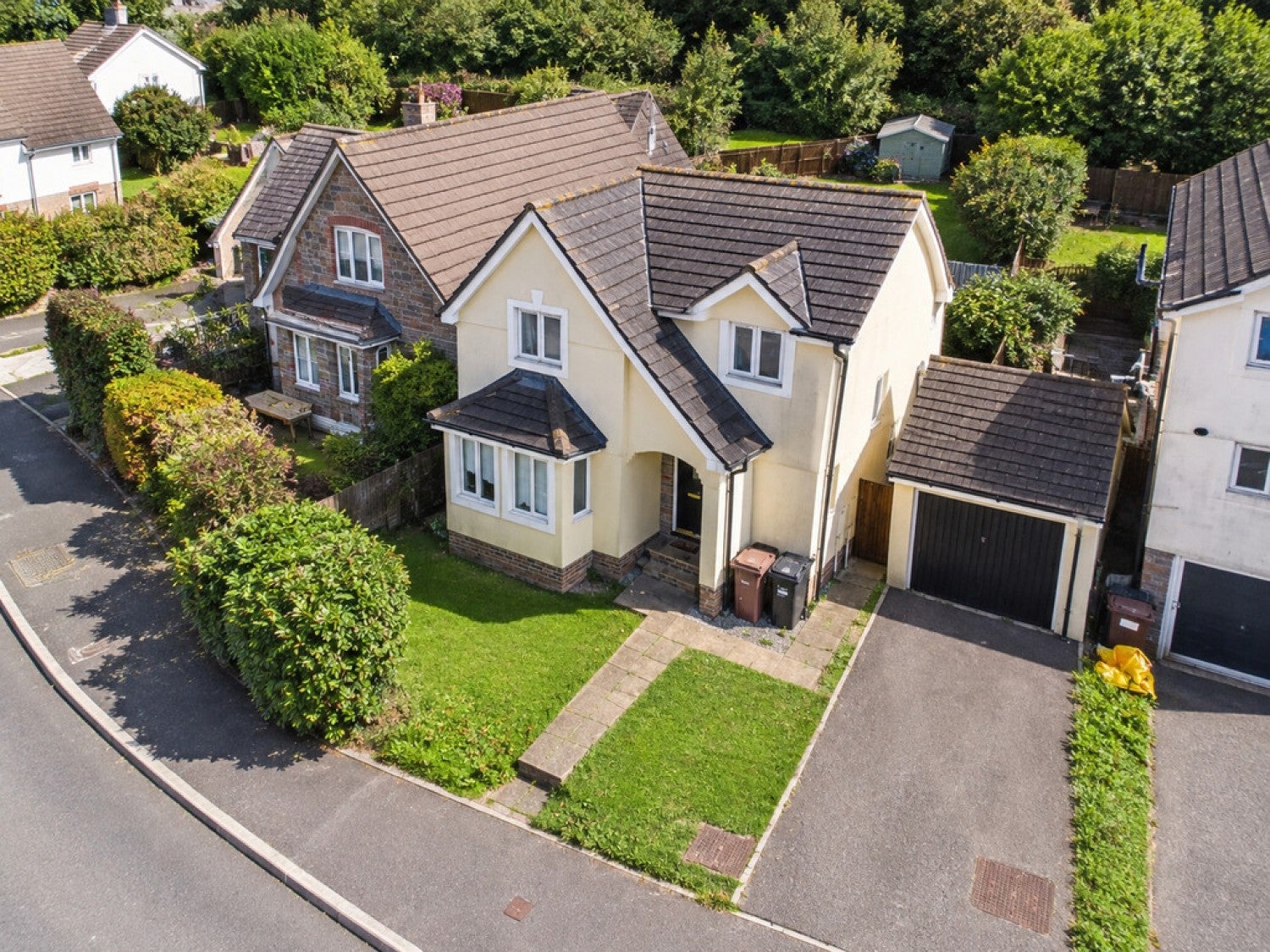 House Kel Avon Close in Truro