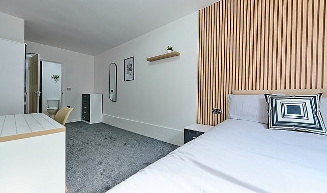 Room Silver Street in Sheffield