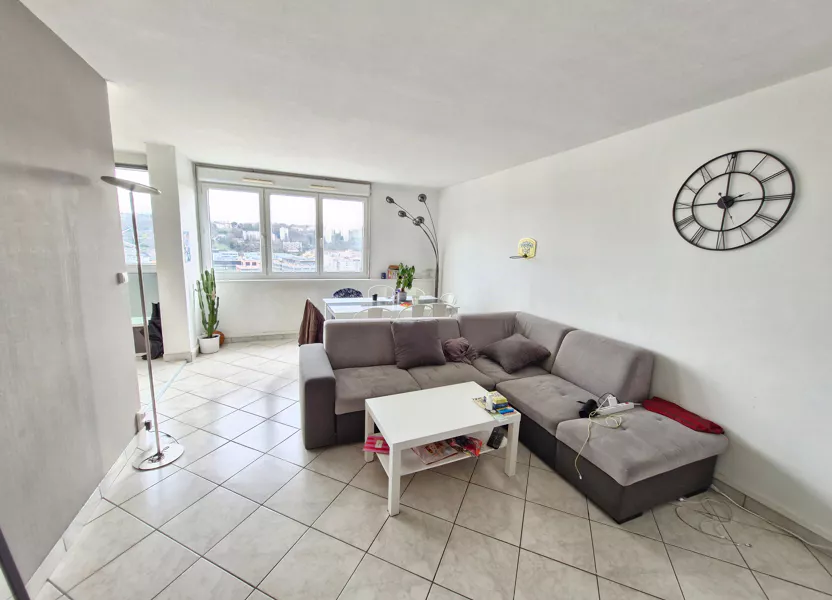 Flat Rue des Contrebandiers in Lyon