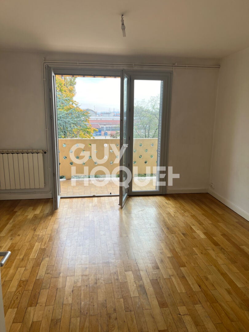 Appartement Rue Lortet à Oullins-Pierre-Bénite