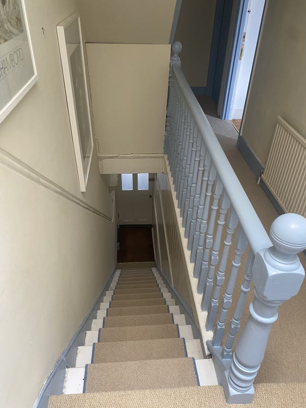 Room Brading Road in Greater London