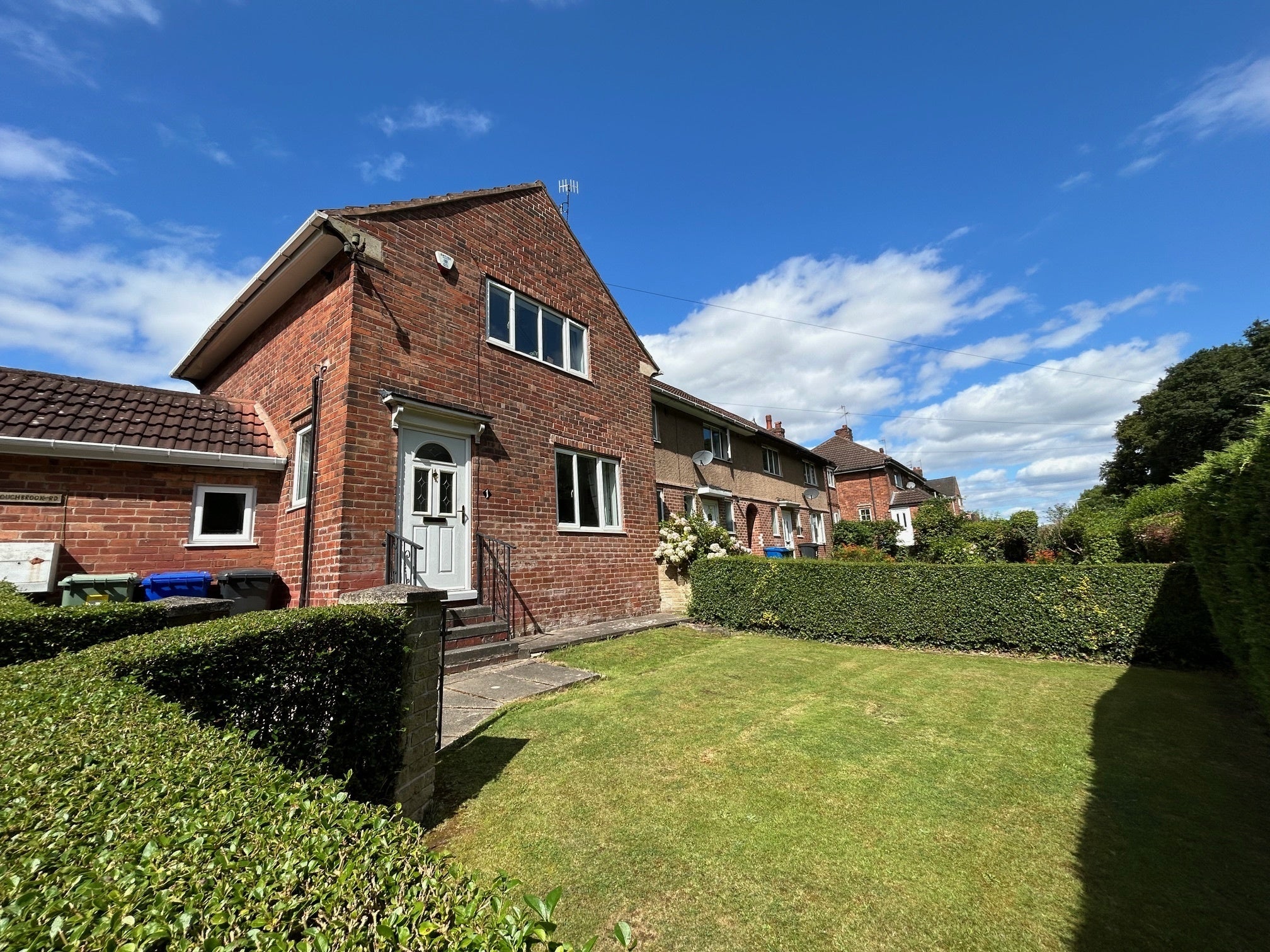 House Troughbrook Road in Chesterfield