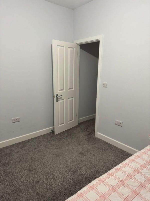 Room Alton Road in Greater London