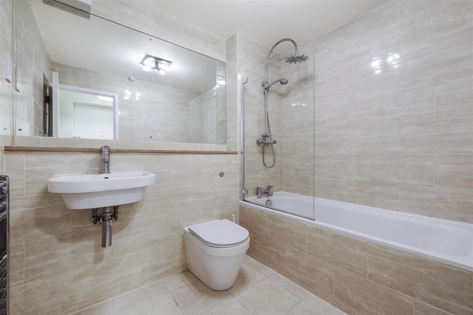 Flat Banstead Road in London