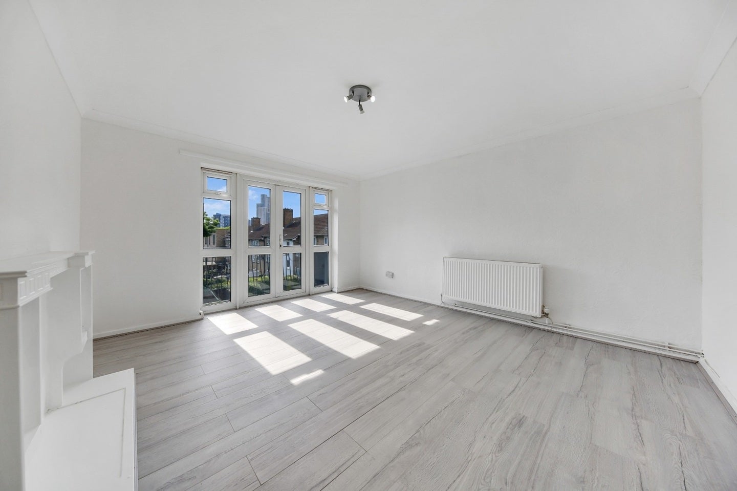 Room Paul Street in Greater London