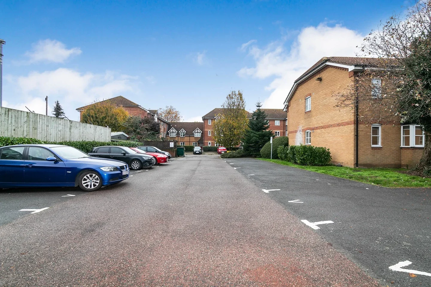 Flat Lea Valley Road in Greater London