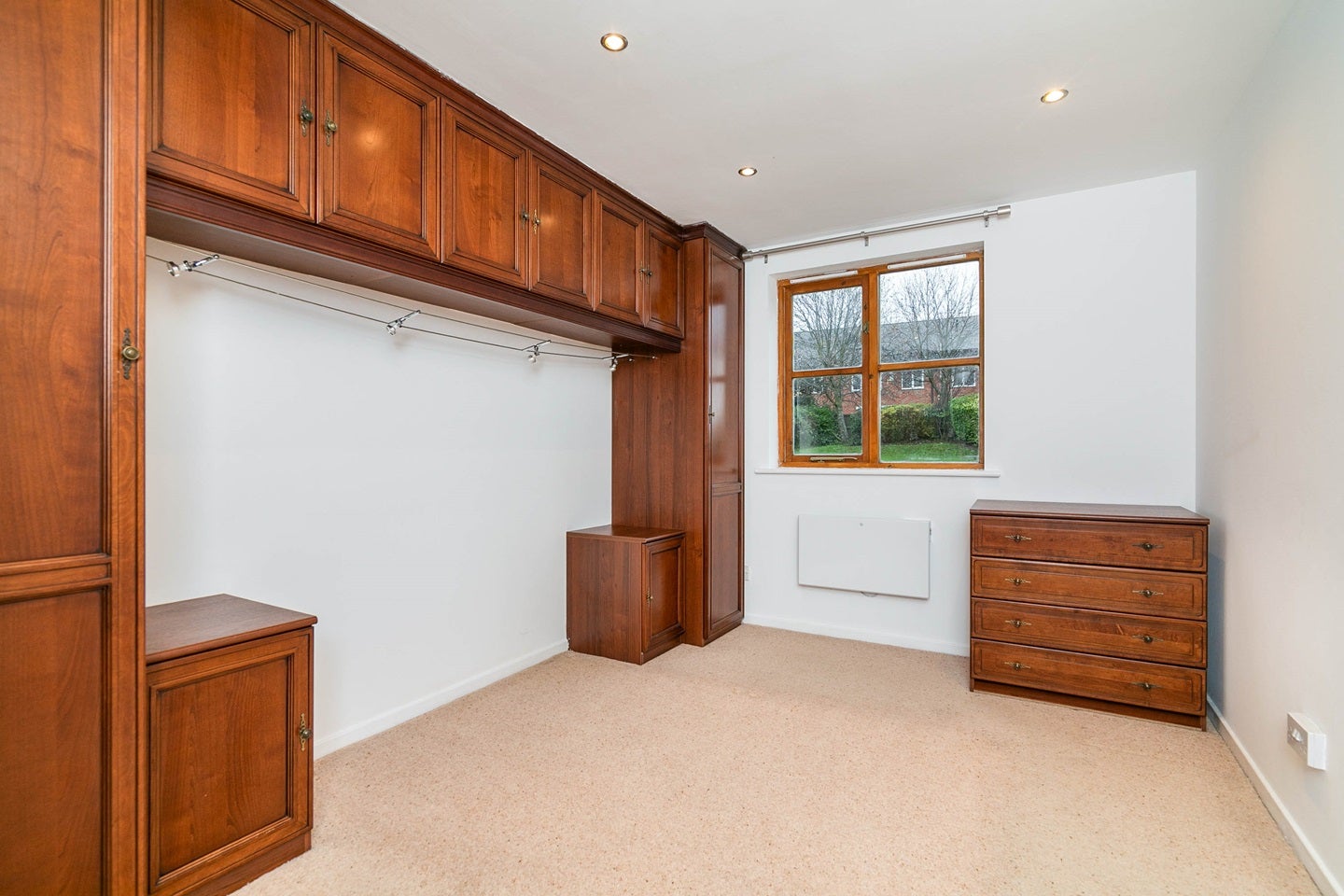 Flat Lea Valley Road in Greater London