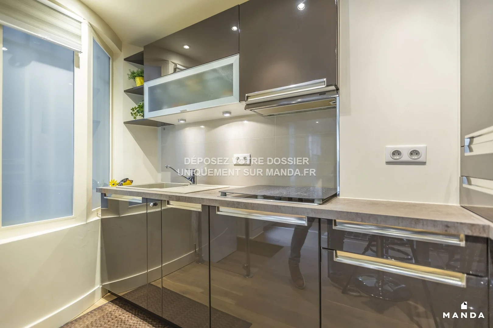 Flat Rue de Verneuil in Paris