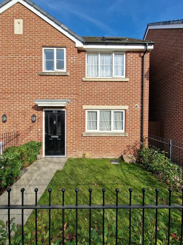 House Beechdale Road in Nottingham