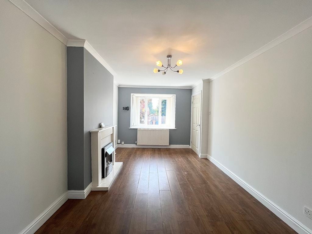 House Tenbury Close in Salford