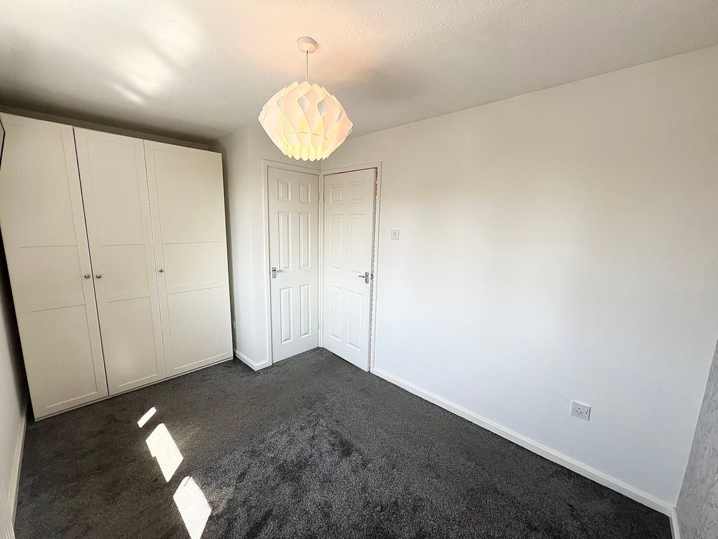 House Tenbury Close in Salford