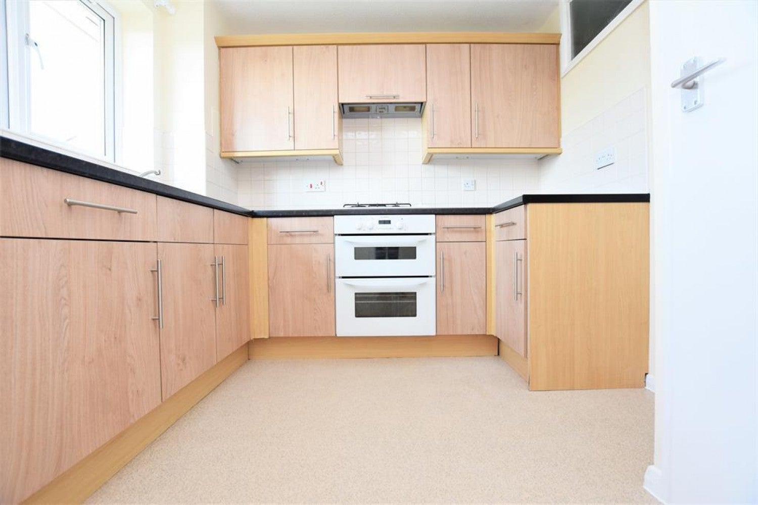 Flat Capstan Close in Greater London
