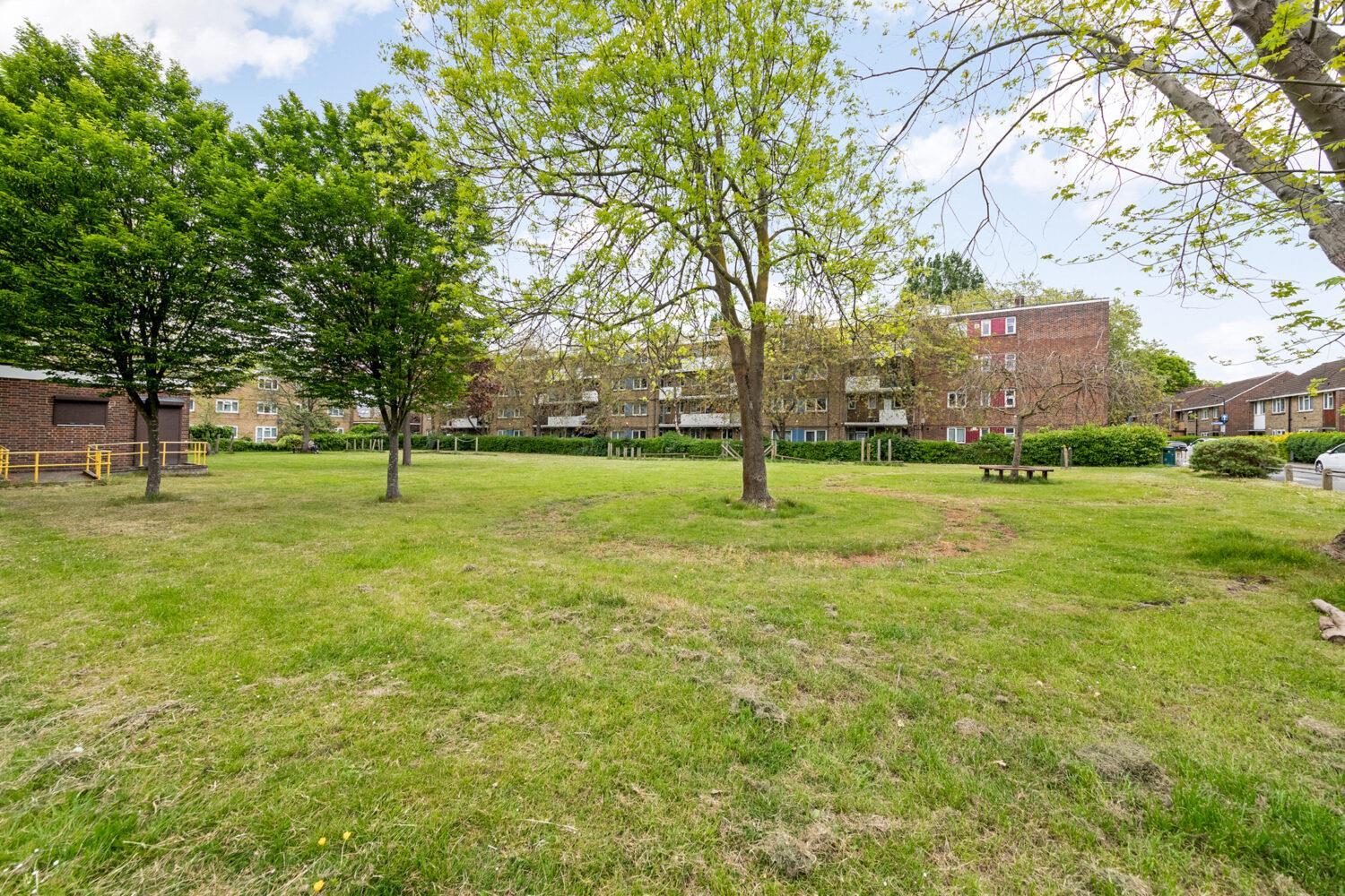 Flat Elmworth Grove in Greater London