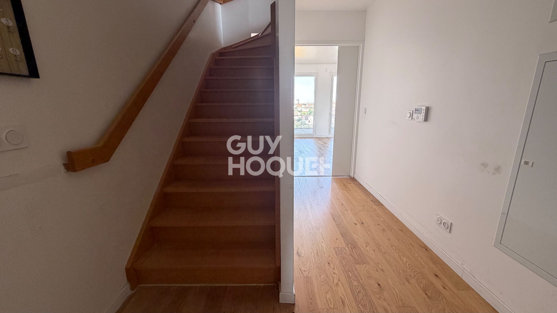 Flat Rue Barbara in Pantin