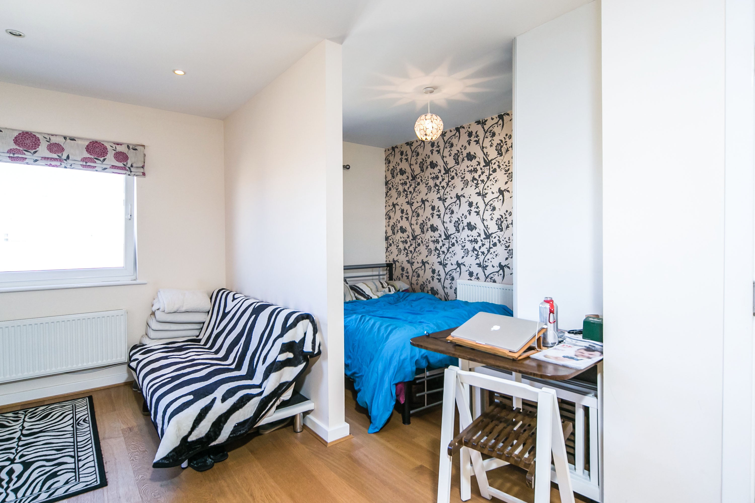 Flat Havergate Way in Reading