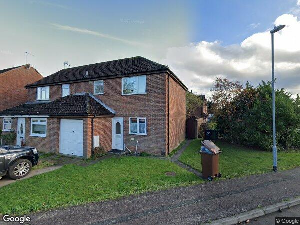 House Samuel Place in Corby