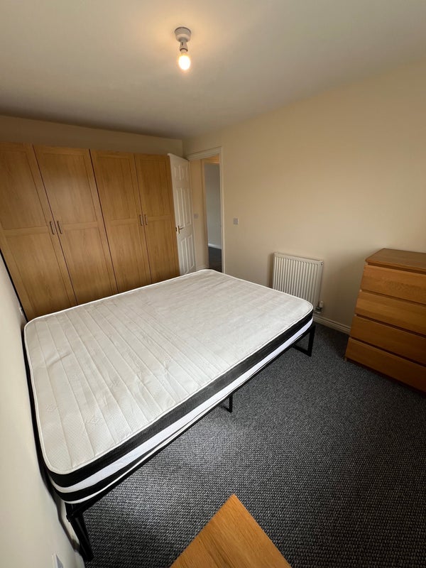 Flat New Road in Nottingham