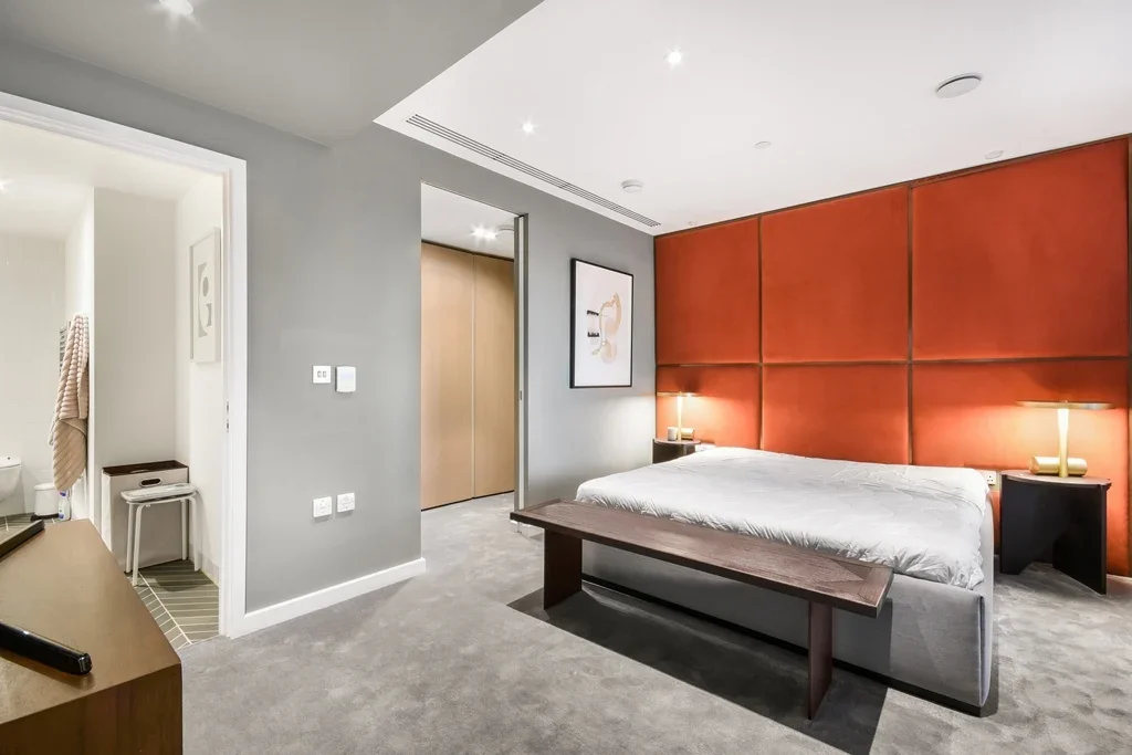 Flat City Garden Row in Greater London