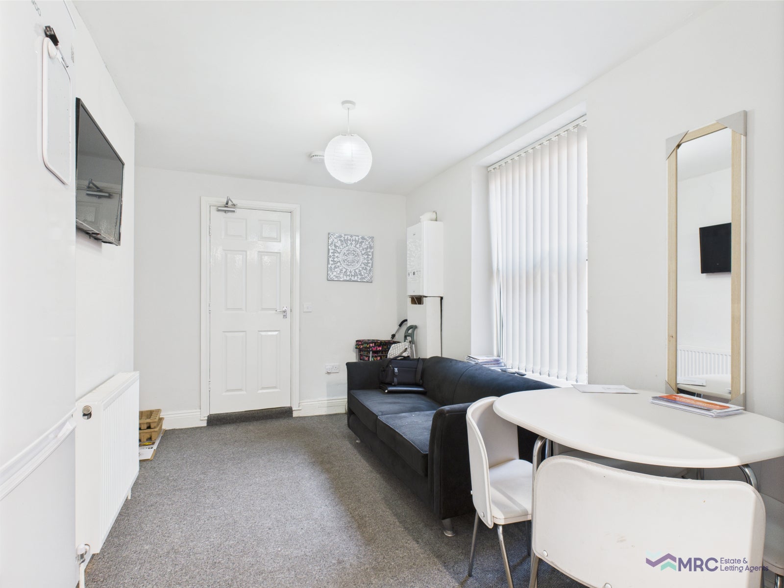 Room Kings Bench Street in Hull