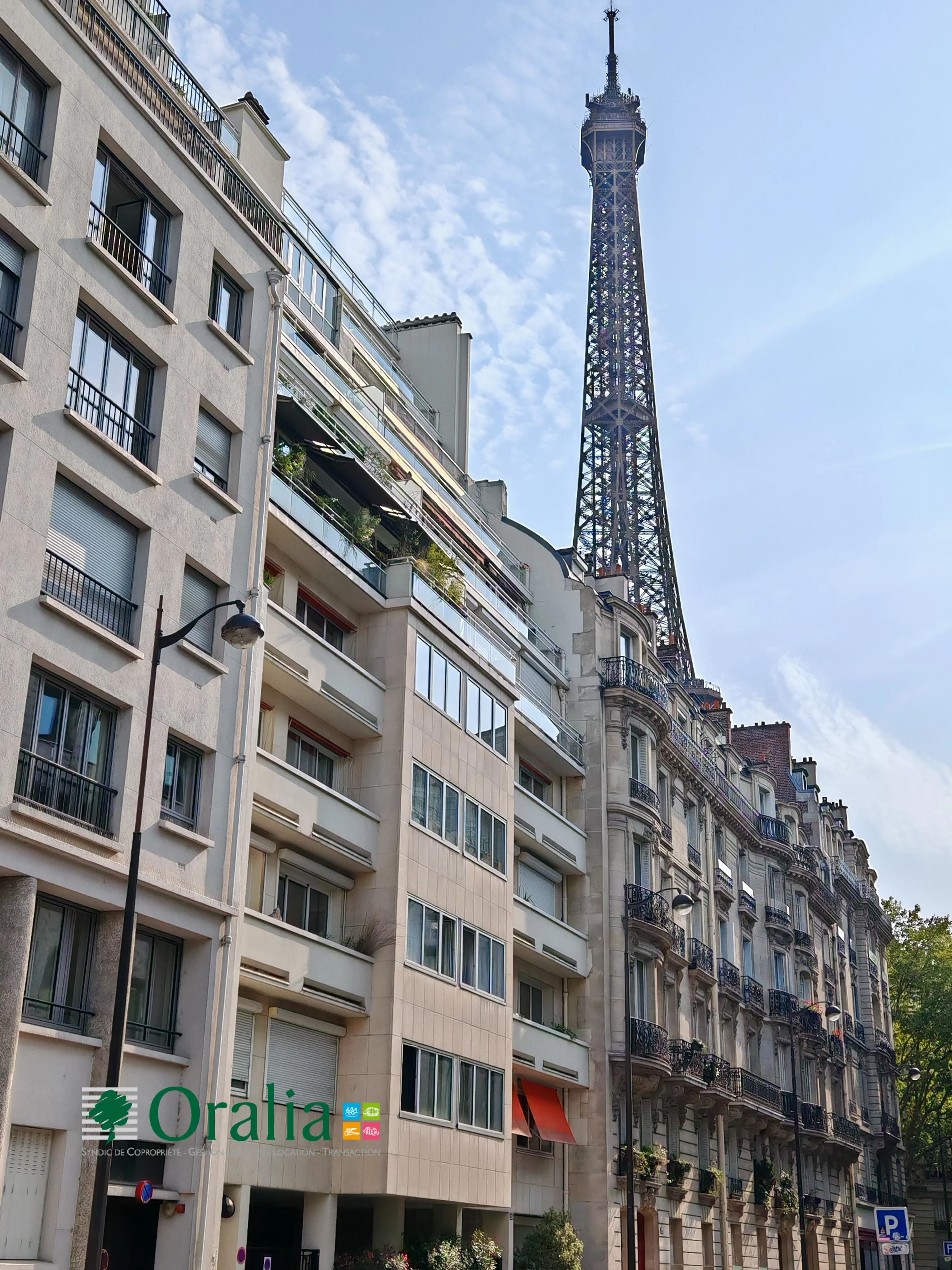 Flat Rue de l'Université in Paris