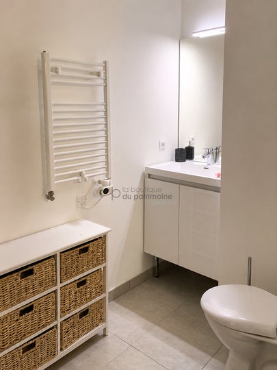 Flat Rue Rémi Belleau in Talence