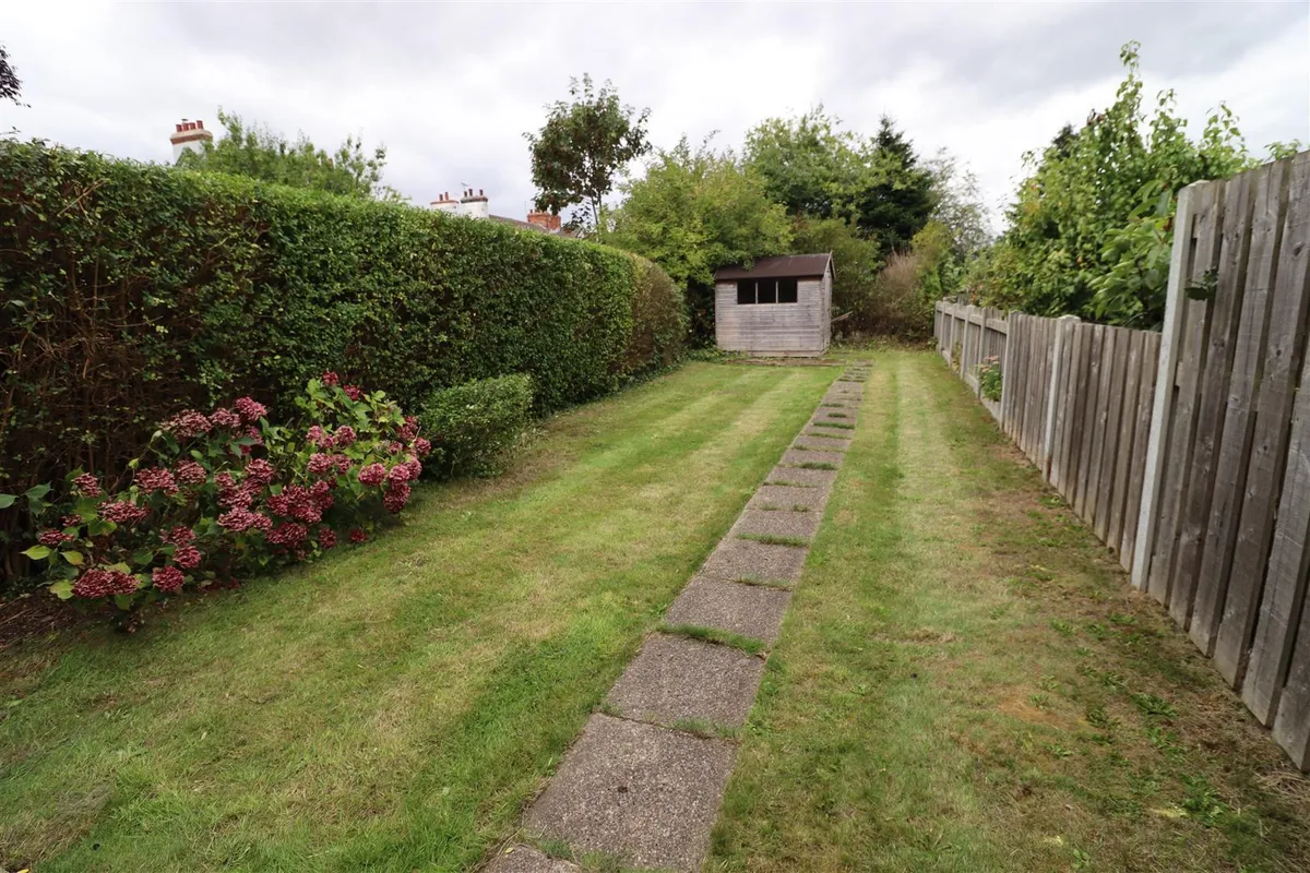 House Albemarle Close in Brough