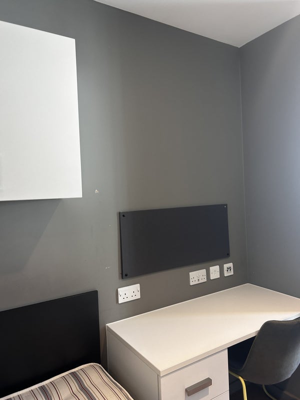 Room Wembley Park Drive in Greater London