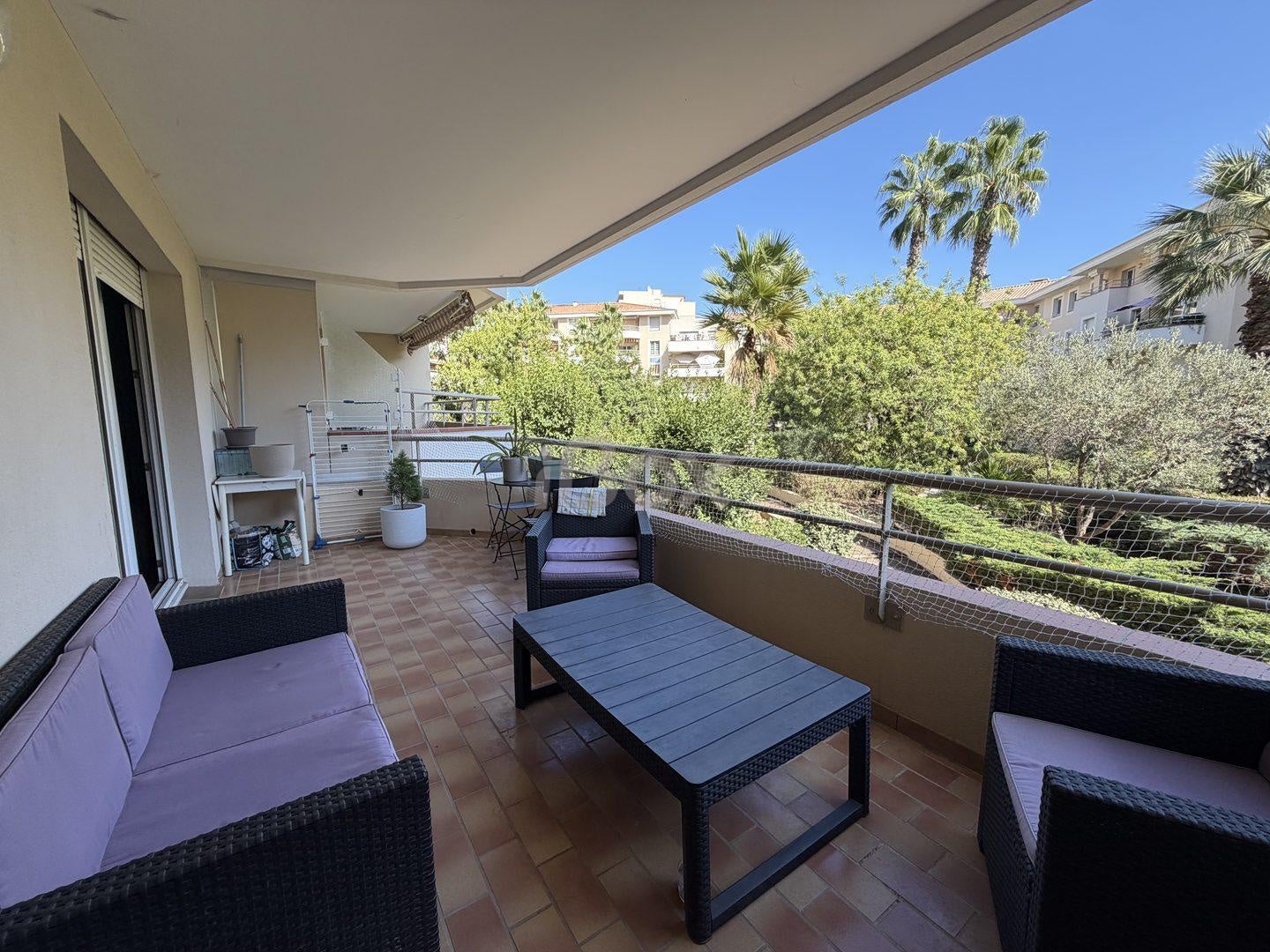 Appartement Avenue Jean Moulin à Hyères