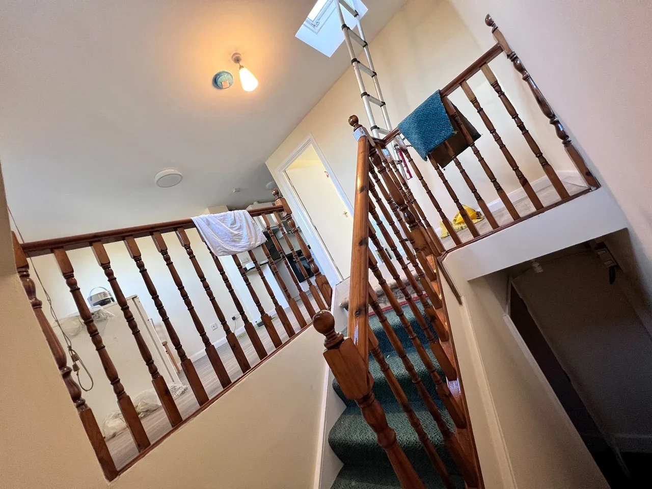 Flat Goldhawk Road in Greater London