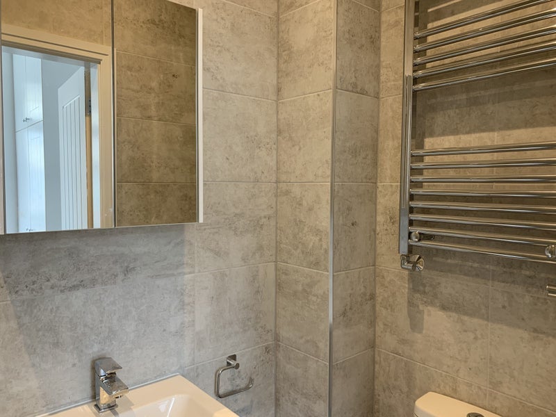 Room Langdale Avenue in Greater London