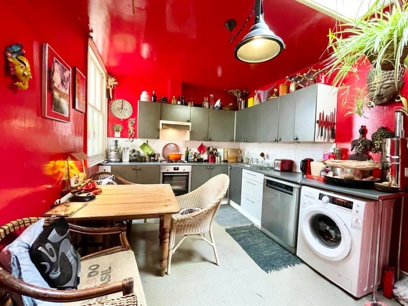 Room Gloucester Mews in City of Westminster
