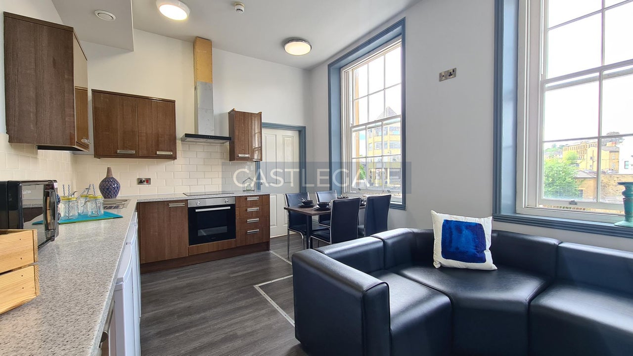 Room St George's Square in Kirklees