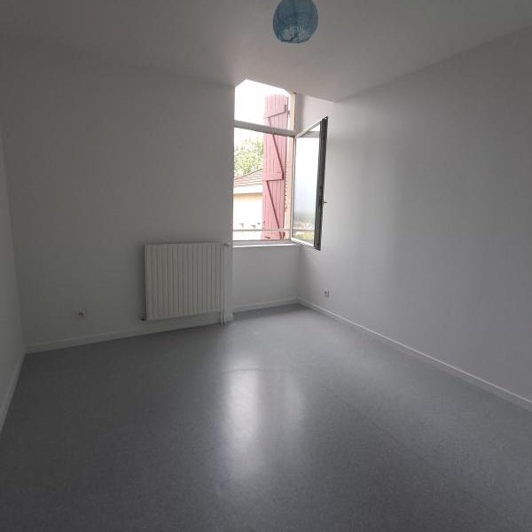 Appartement Boulevard Michel Perret à Fures