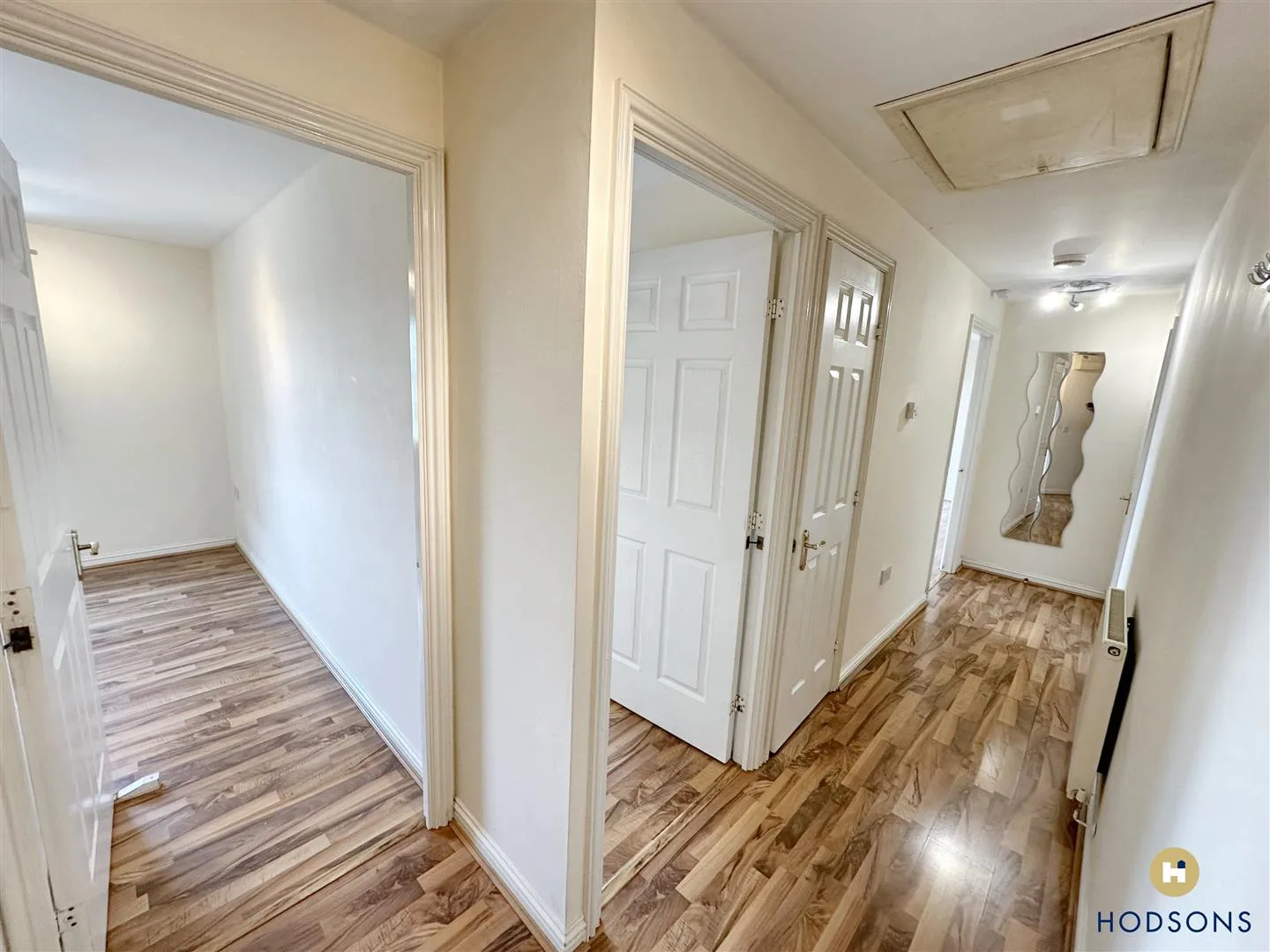 Flat Carnforth Avenue in Wakefield
