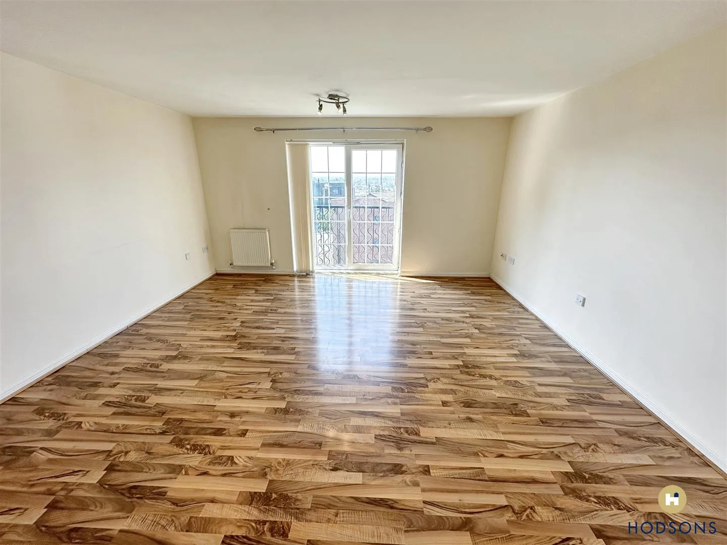 Flat Carnforth Avenue in Wakefield