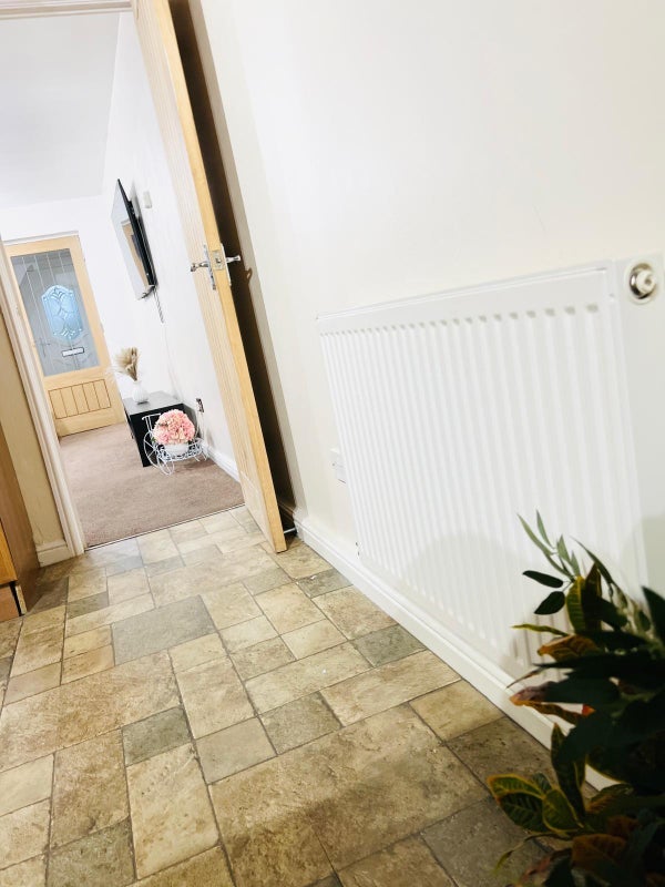 Room Grisedale Avenue in Guide