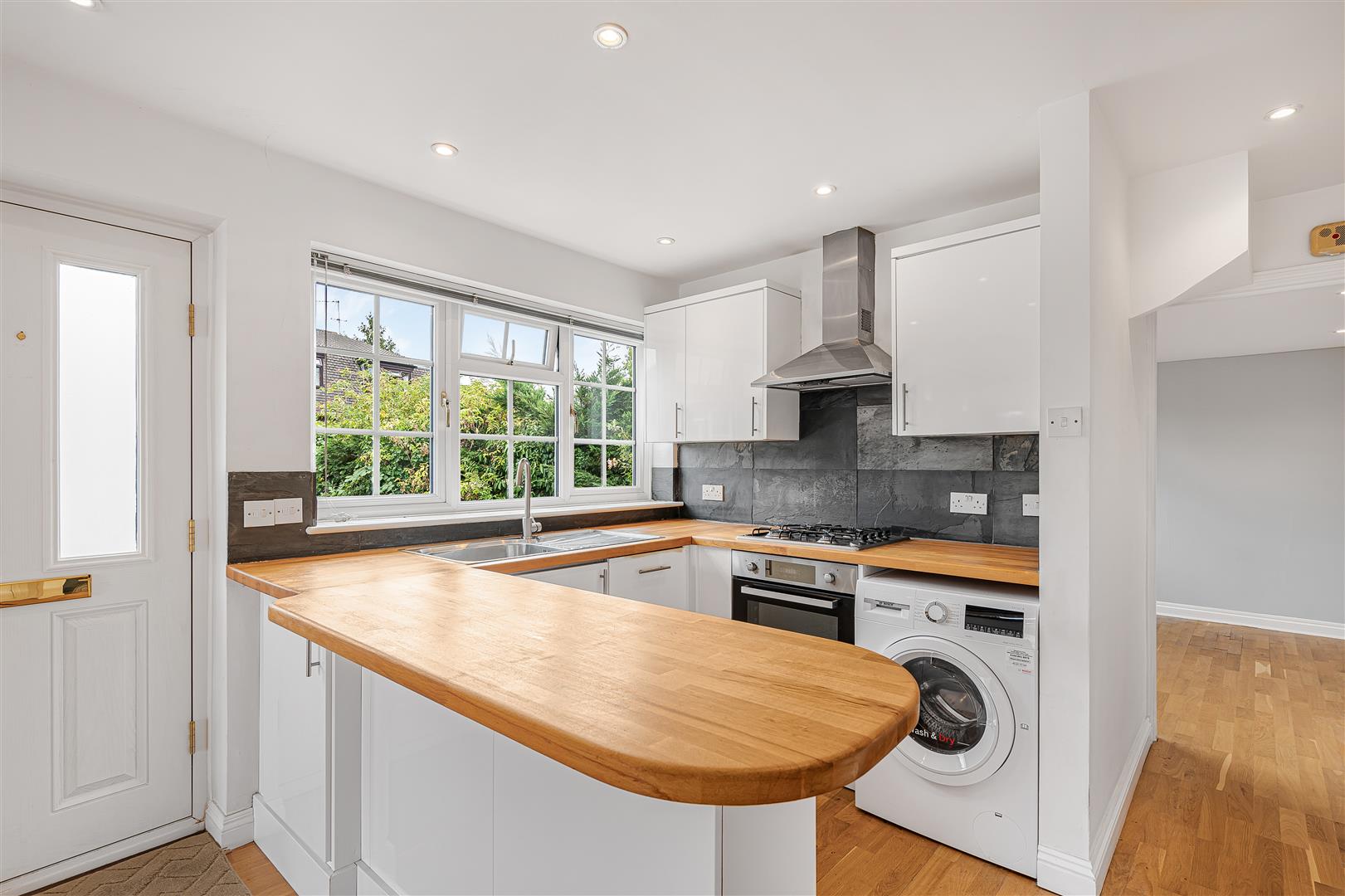 Flat Linkside in Greater London