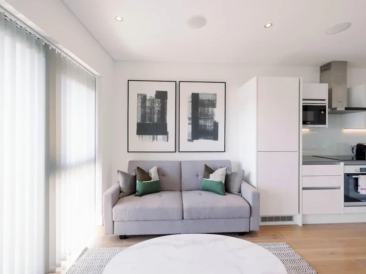 Flat Parr Street in Greater London