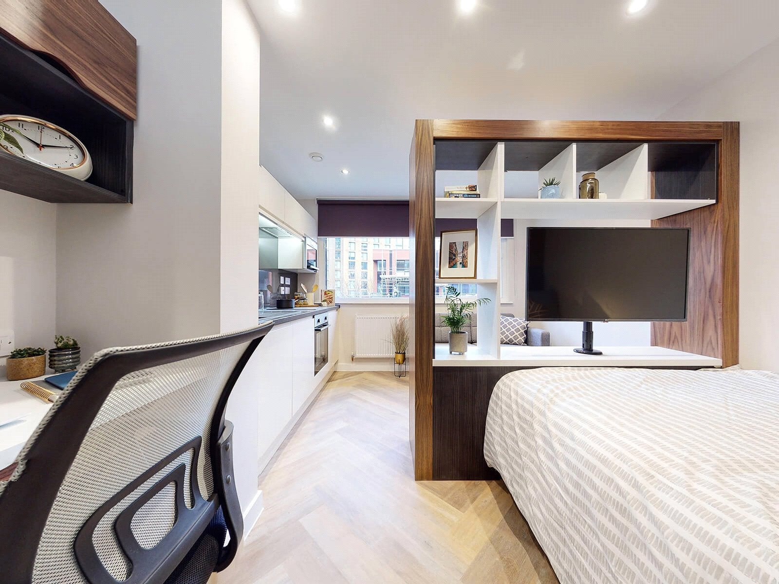 Flat Wade Lane in Leeds