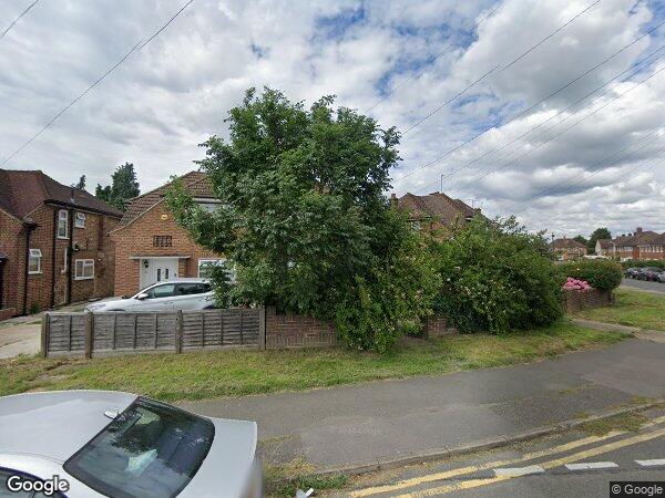 Room New Peachey Lane in Greater London