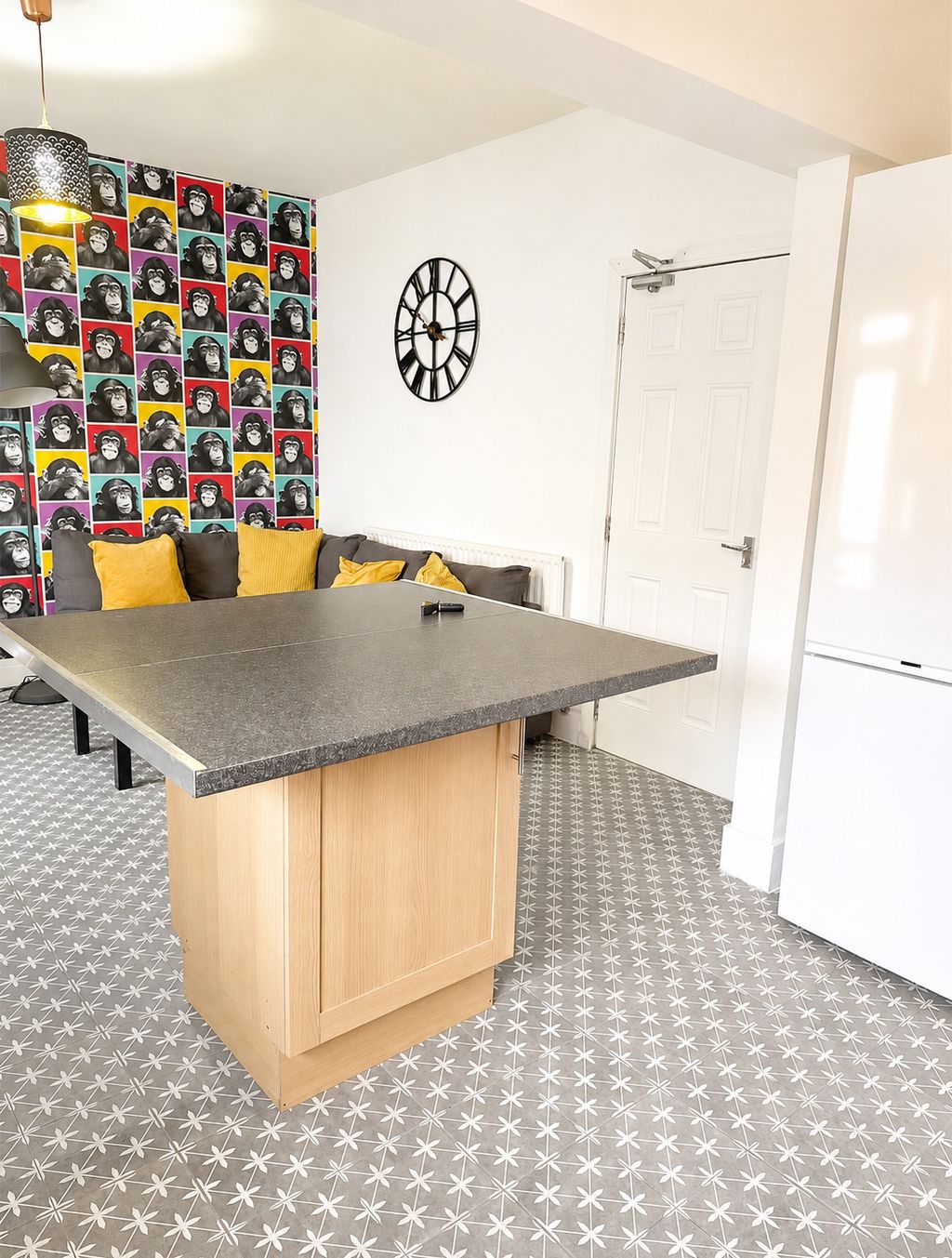 Room Beeston Road in Nottingham