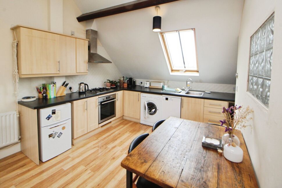 Flat Bankfield Court in Liverpool