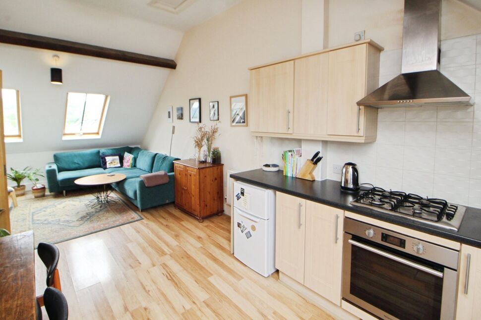 Flat Bankfield Court in Liverpool