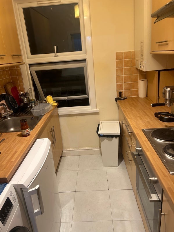 Room Sydenham Road in Greater London