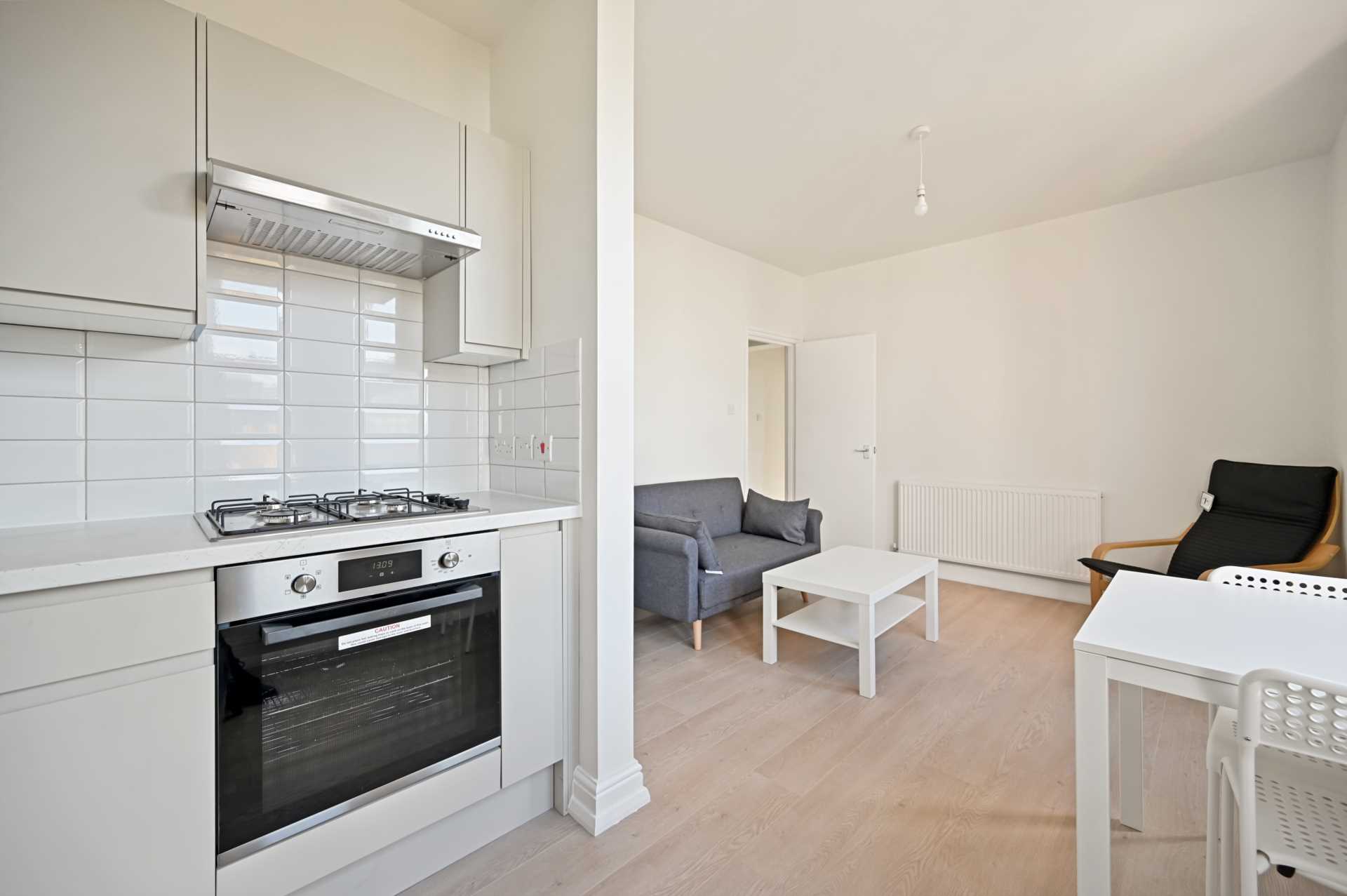 Flat Richmond Way in Greater London